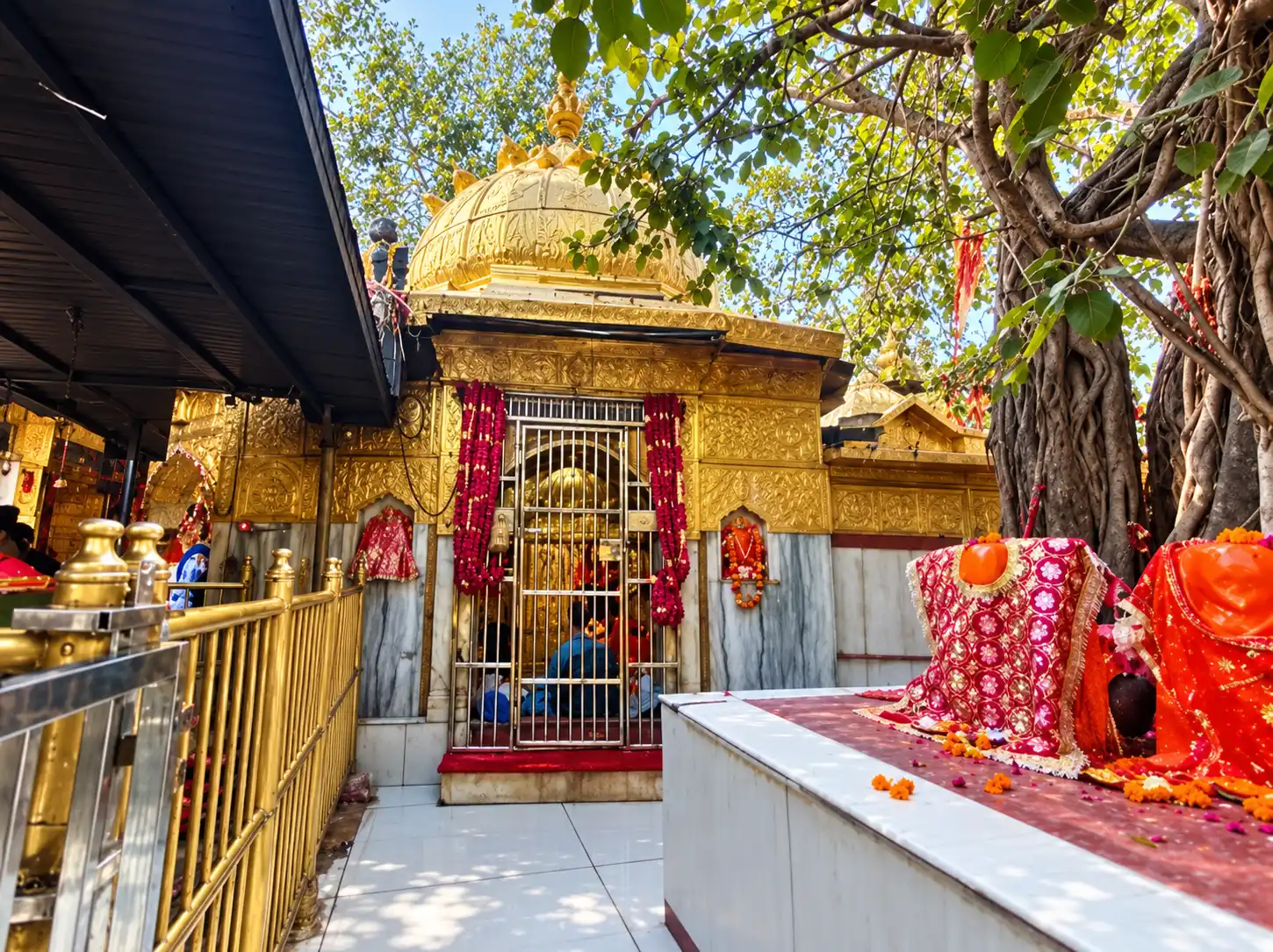 Chintpurni Temple in Una, Himachal Pradesh